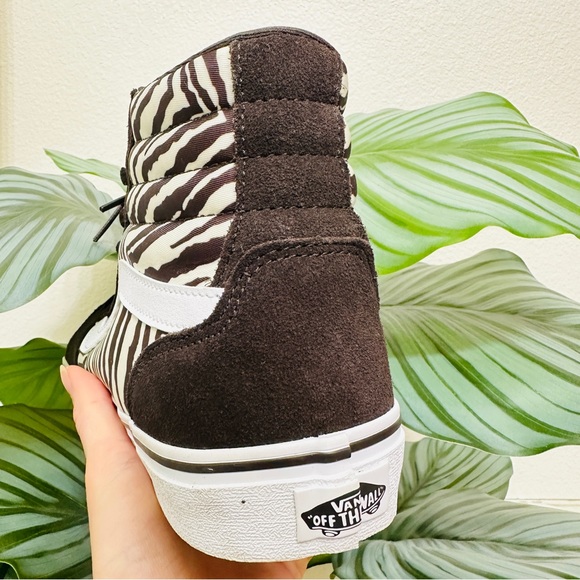 🤎NEW🤍 Vans Women’s Satin Tiger Brown White Filmore High Top Sneakers Size 11 - Picture 3 of 7